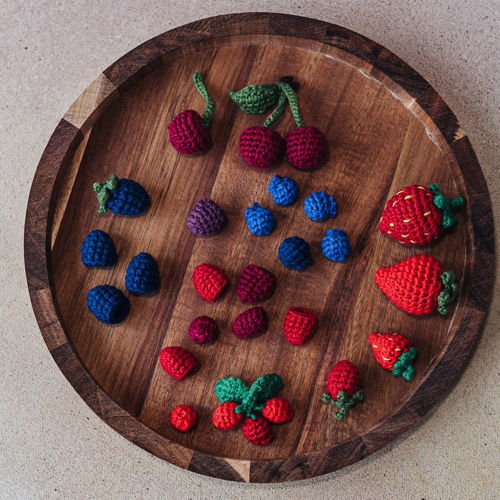 BERRIES crochet pattern 6 in 1: cherry, strawberry, raspberry, blackberry, cranberry, blueberry. Amigurumi Food Cute Crochet Play
