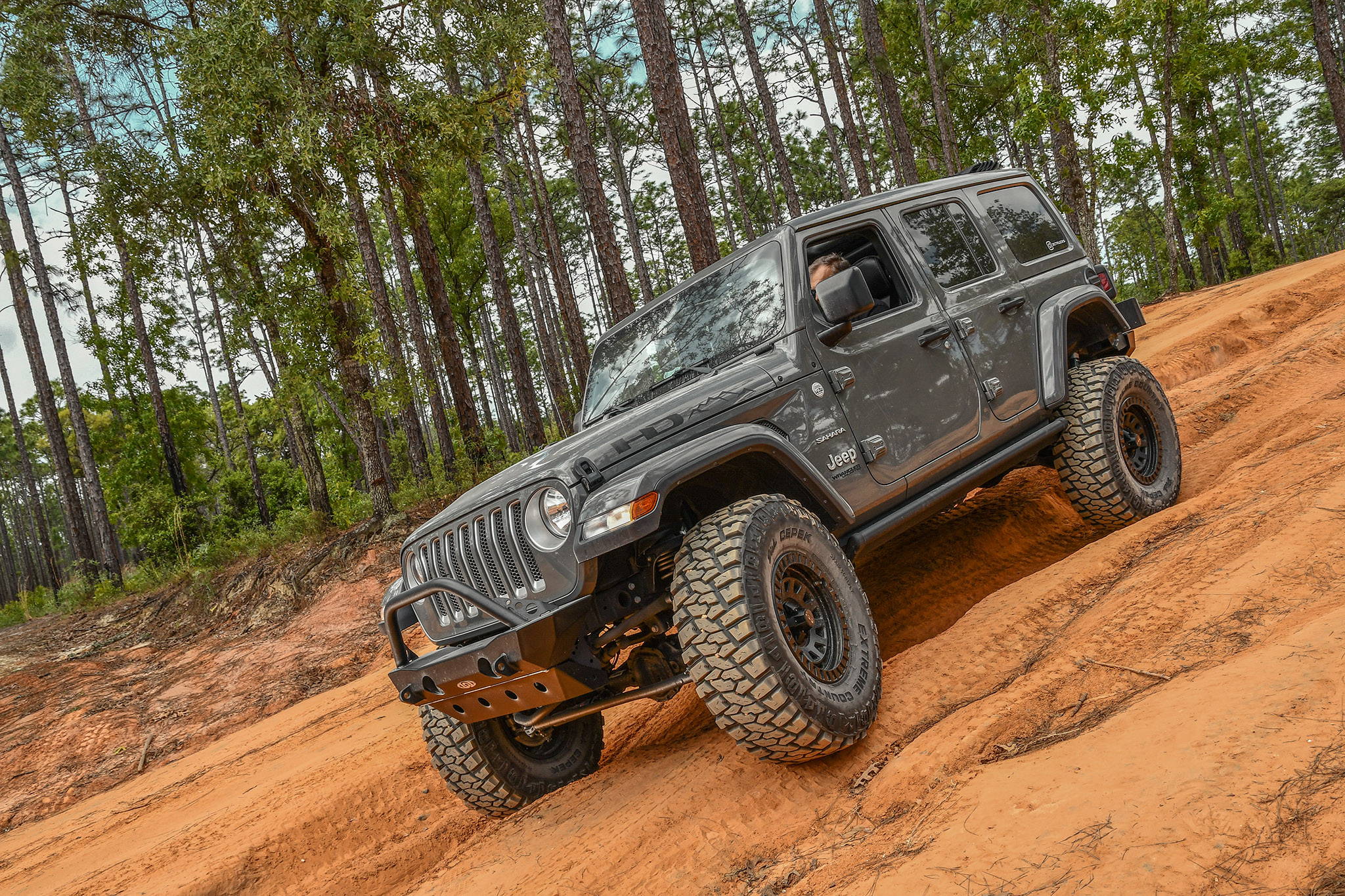 2019 Jeep Wrangler JL Lifted with HD Off-Road Overland Sector Venture Wheels in 17x9.0 All Satin Black