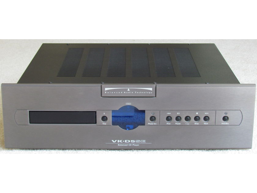 Balanced Audio Technology VK-D5SE tube CD player with remote