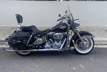 2007 HARLEY-DAVIDSON FLSTC HERITAGE SOFTAIL CLASSIC (LUX COLORS) motorcycle for rent near MIAMI, FL