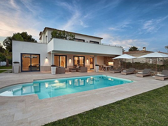  Balearen
- Moderne Villa mit Pool zum Kauf in Santa Ponsa, Mallorca