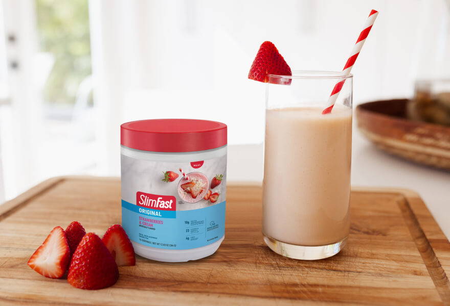 Product and lifestyle image of Strawberries and Cream