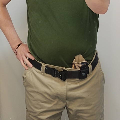 shoulder holster review, shoulder holster for men, shoulder holster for fat guy, right hand shoulder holster