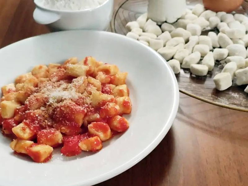 Corsi di cucina Buti: Corso di cucina con degustazione su una ricetta Toscana 