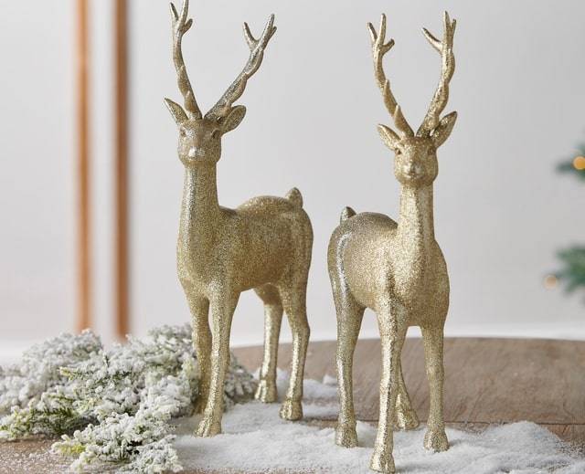 outdoor decoration nutcrackers with wreath and candy cane