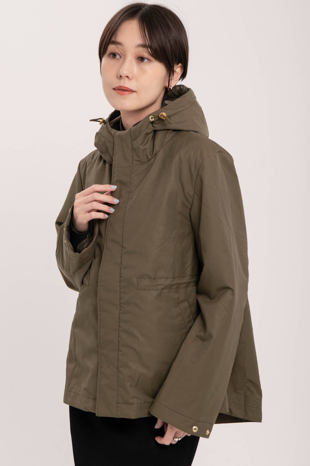 たった500gでダウンの暖かさ“エアーライトジャケット”