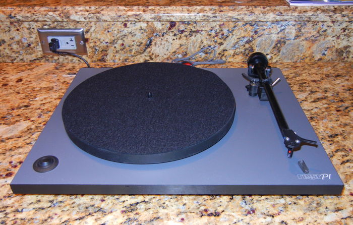 Rega P1 Turntable