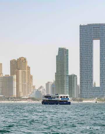 Sail past stunning landmarks