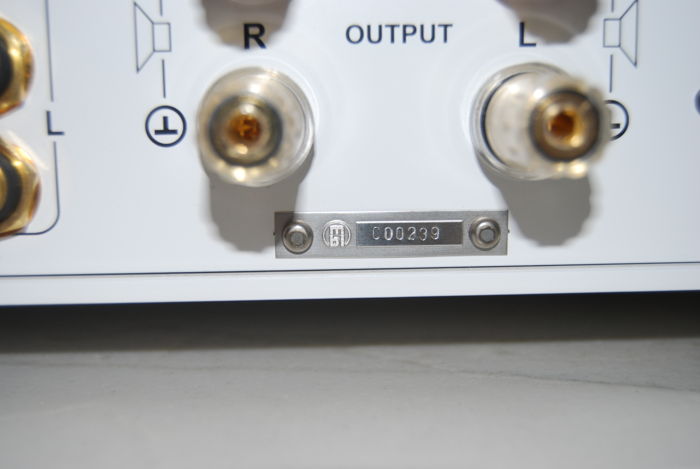 MBL Corona C51 Integrated Amplifier / Preamplifier