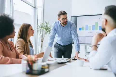 Revenue Leadership Decisions | The Comparison Hub