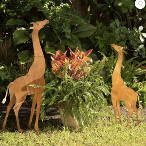 Giraffe Lawn Ornament Regular Size