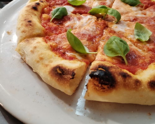 Cooking classes Lake Como: Pizza like in a Pizzeria