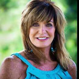 Linda Lee