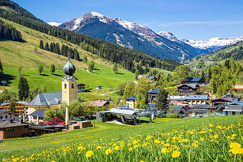  Kitzbühel
- Die natürliche Umgebung von Saalbach-Hinterglemm eröffnet fantastische Ausgangsbedingungen für Ihren Immobilienkauf