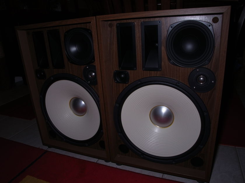 Kenwood KL888 D 5 Way 6 Speaker System 250 watt Pristine Original Boxes Speakers Audiogon