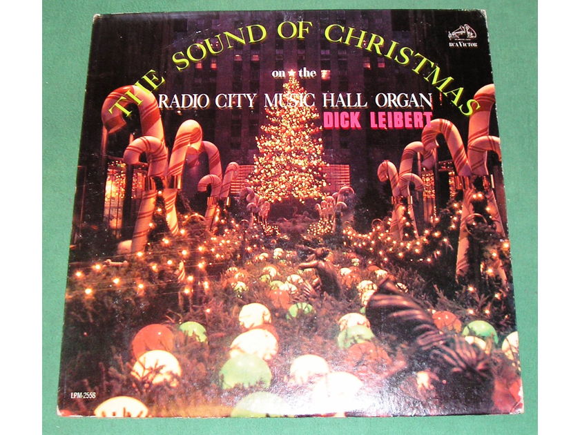 THE SOUND of CHRISTMAS - * RADIO CITY MUSIC HALL ORGAN * 1962 RCA BLACK DOG - NM 9/10