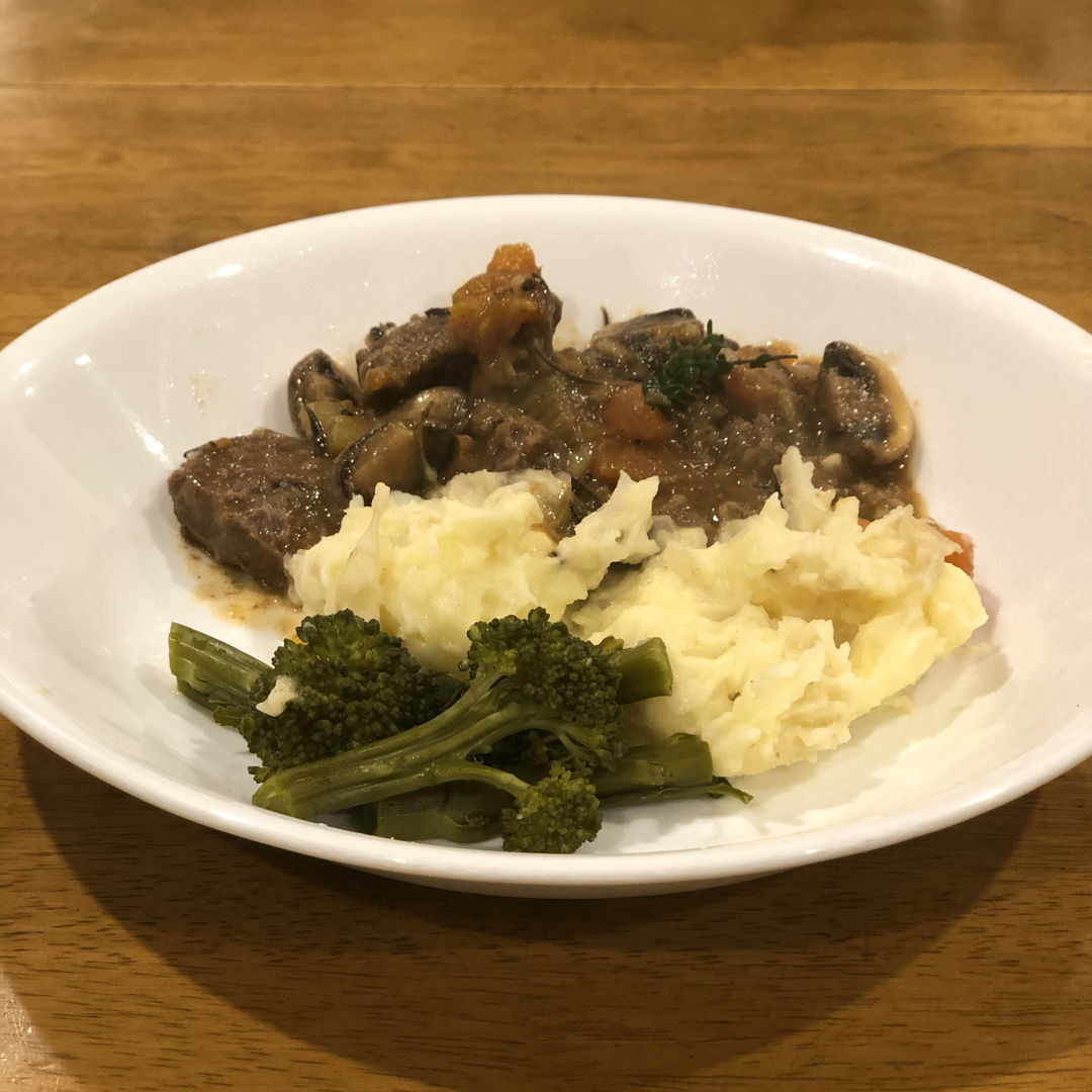 Guinness beef stew with mashed potato and broccolini- yum!