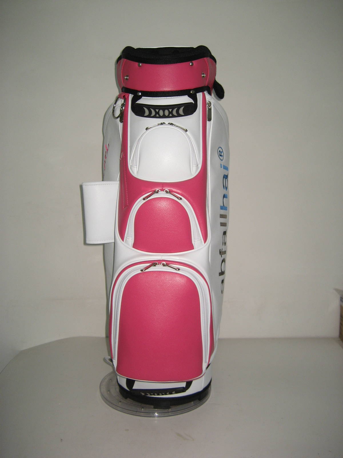 Customised football club golf bags by Golf Custom Bags 139