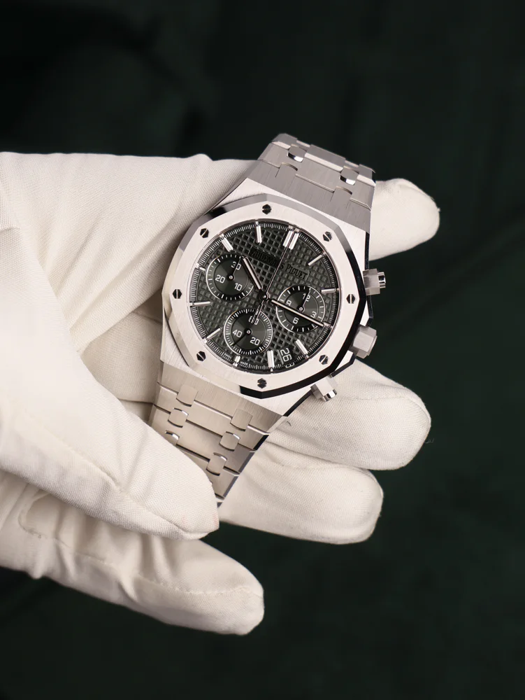 Audemars Piguet Royal Oak Chronograph Selfwinding Chronograph 