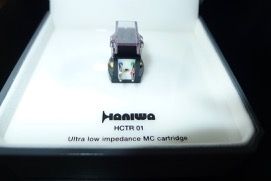 Haniwa Audio HCTR01 Cartridge and HEQA01 Phono Equ "clo...