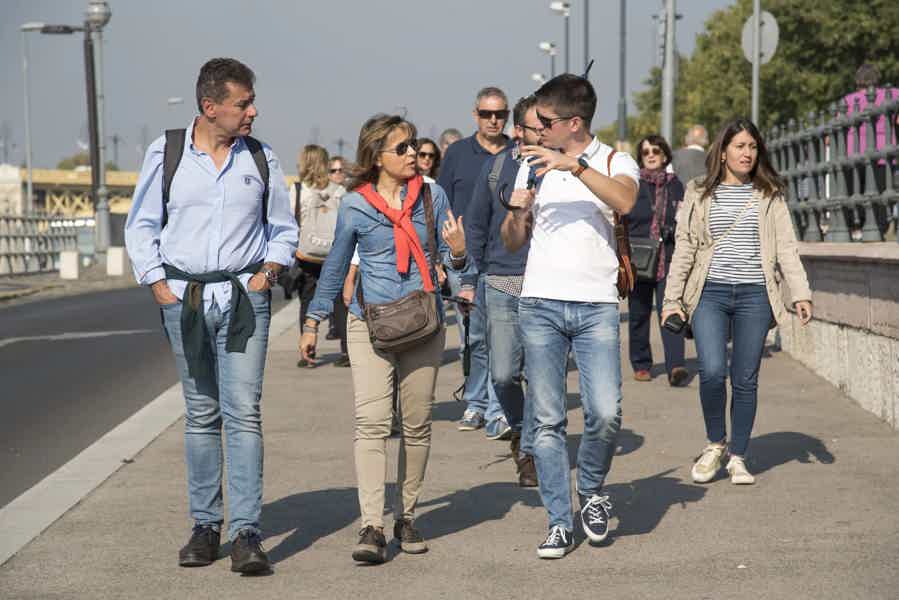 Guided Walking Tour of Pest - photo 4