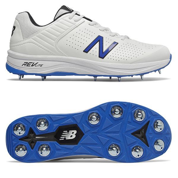 W3 hot sale cricket spikes