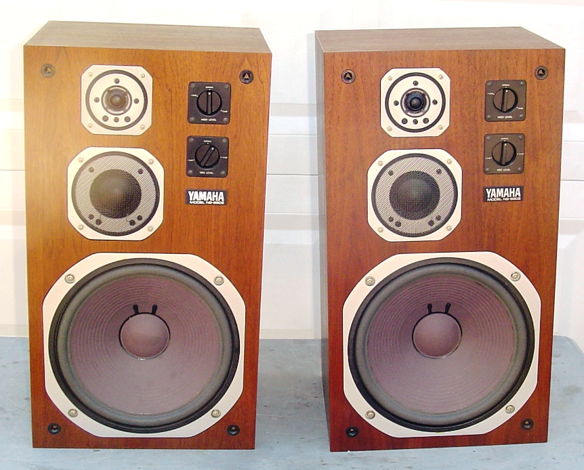 Yamaha NS-690 II 690II Speakers Gorgeous Pair In Excell...