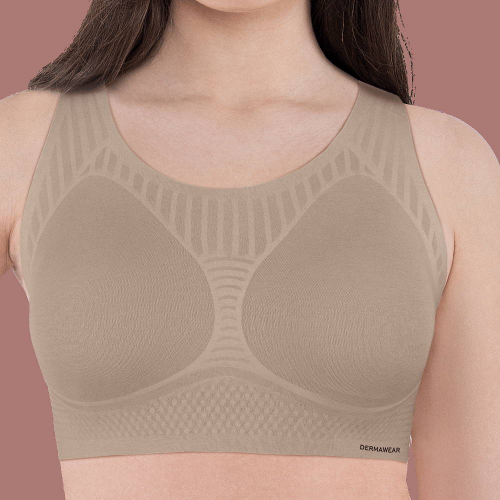 Full Coverage Active wear bra for women with broad strap