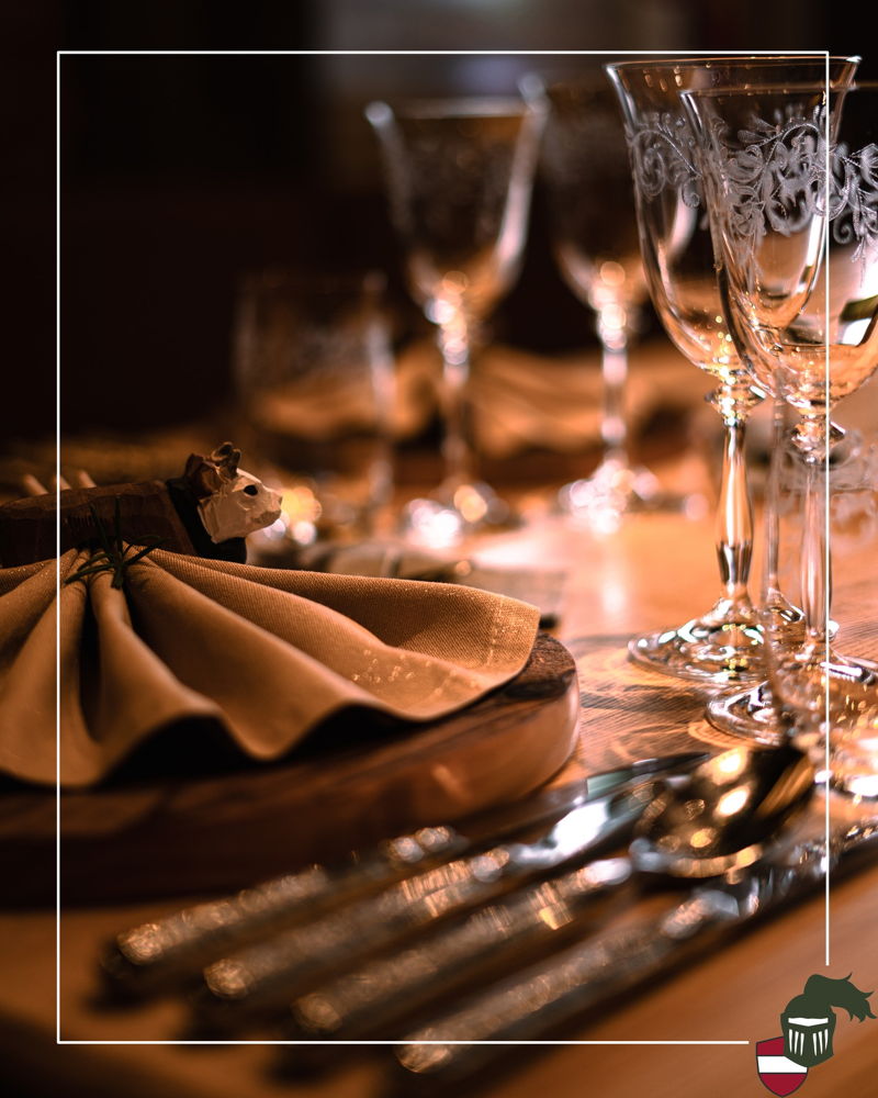 🌹Roses are red 🌹
💙Violets are blue 💙
Unser Romantik-Paket ist perfekt
…für dich & dein Du 😍

🎁 zum Valentinstag Liebe verschenken - auf unserer Website (www.zumritter.tirol) unter "Gutscheine" 💕

Bis bald! Hier im @zum.ritter 💚🏡

Deine Gastgeberfamil