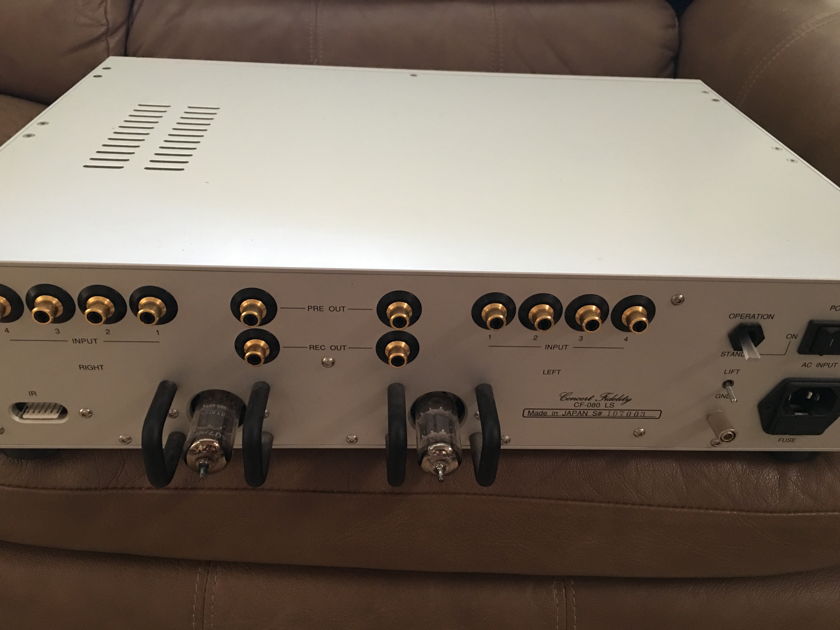 Concert Fidelity  LS-080 Tube Preamplifier  ( very nice preamp)