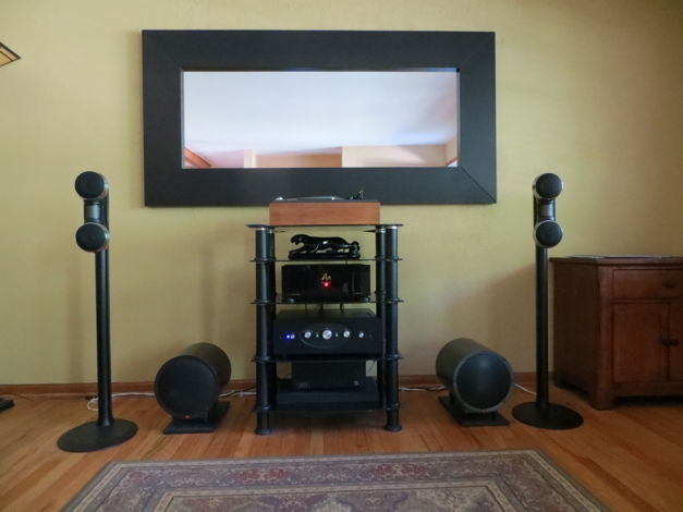 Anthony Gallo Acoustics Strada 2/TR-3D subs Perfect Con...