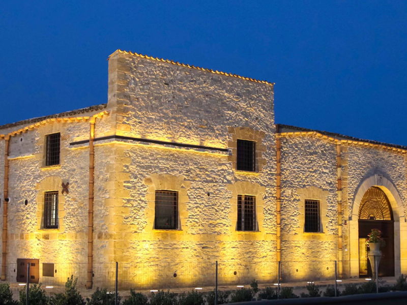 Food & Wine Tours Alcamo: Alcamo: Picnic at the Estates