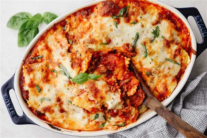 Cheesy Meatball Ravioli Bake 4 SVGS (Ready to Bake)  | Prefare Meals