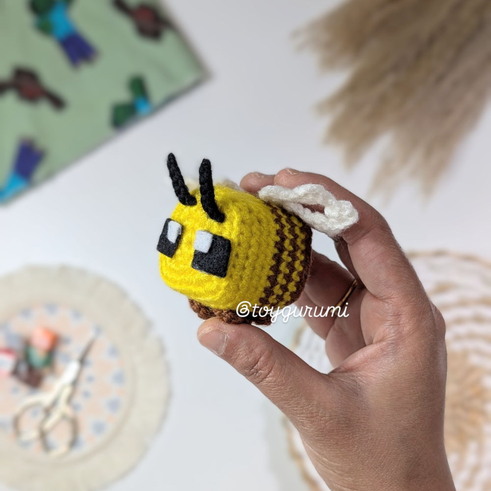 Minecraft Bee