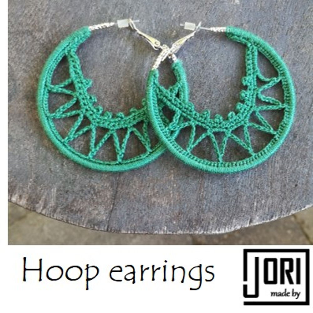 Round earrings hooks (EN)