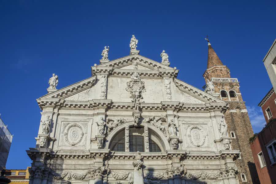 2-hours Walking Guided Tour of the Key Landmarks - photo 1