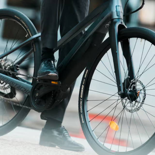 Commuter on ebike