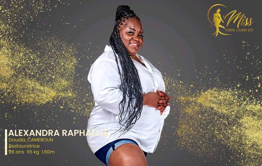 ALEXANDRA RAPHAÈLLE