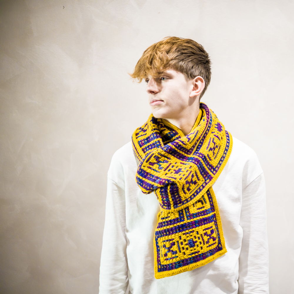 OTIS SCARF

OTIS DAS