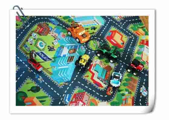 Playmat With Cars & Accessories 80X70Cm (Random Column and Designs will be sent) - Image 3