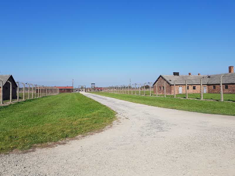 Full-Day Private Trip from Prague to Auschwitz - Birkenau - photo 2