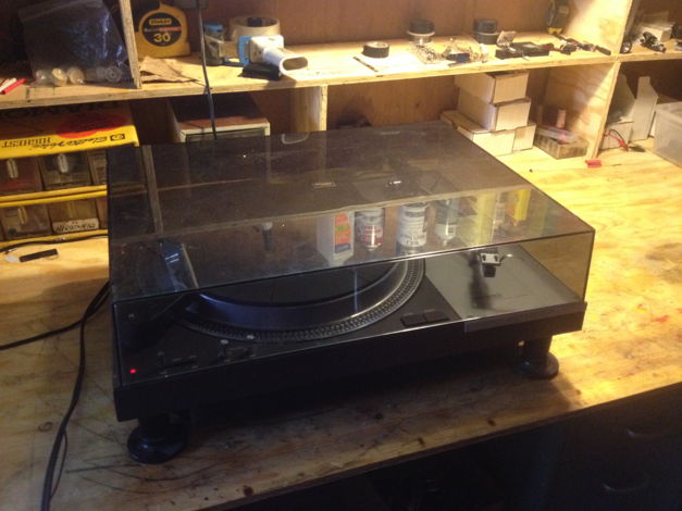 Technics / Grace SL 110b Turntable