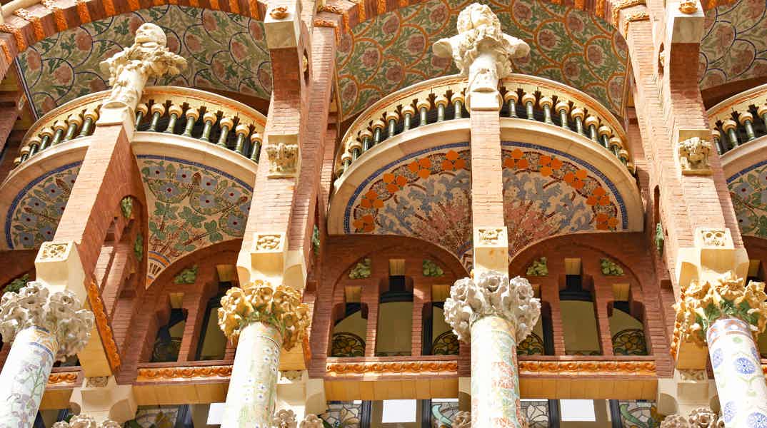 Explore Palau de la Música Catalana on a Guided Tour - photo 3