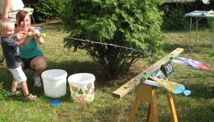 bester geburtstagde spiel mal bunt einschulung zuckertütenfest wasserpistole