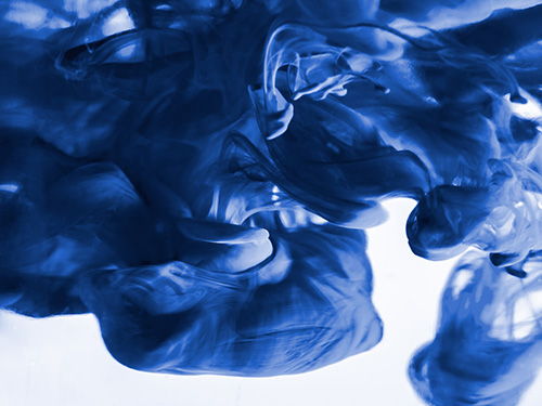 Pantone Farbe des Jahres 2020: Classic Blue für zeitloses Flair