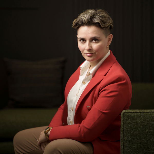 Yasmine-Tahereh Naderpour