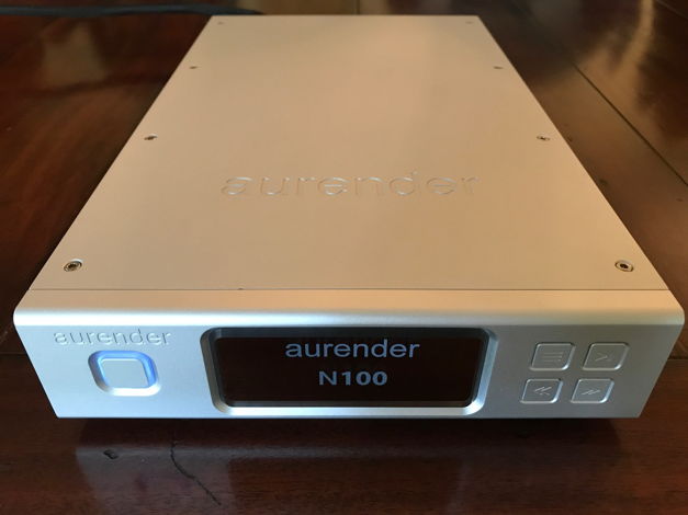 Aurender N100 Original Owner / Great Condition / No int...