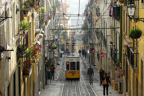 Хочу в Лиссабон! Обзорная по городу на автомобиле с пешеходными остановками