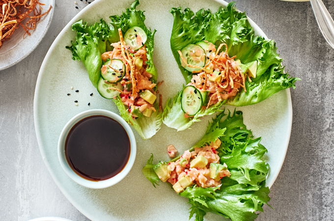 Salmon Tartare and Crispy Wontons