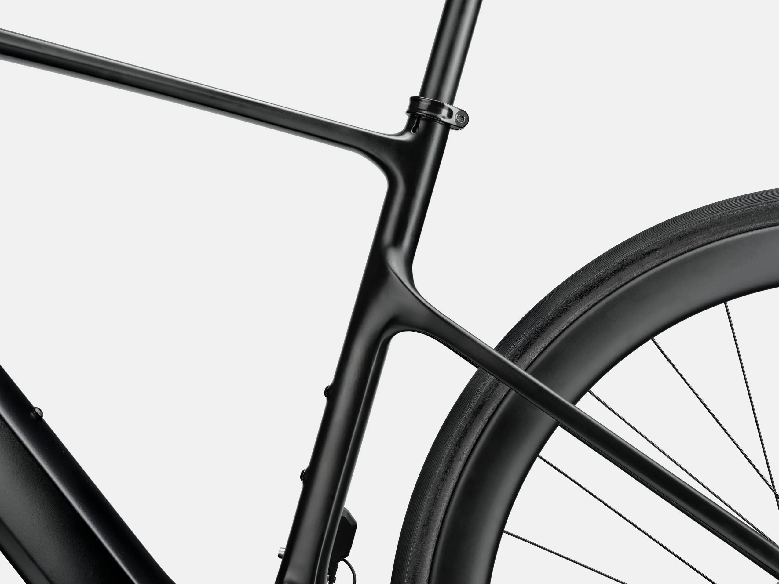 Zoom sur la tige de selle d'un VAE.